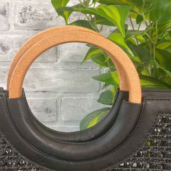 Medium size hobo bag! - Picture 3 of 7